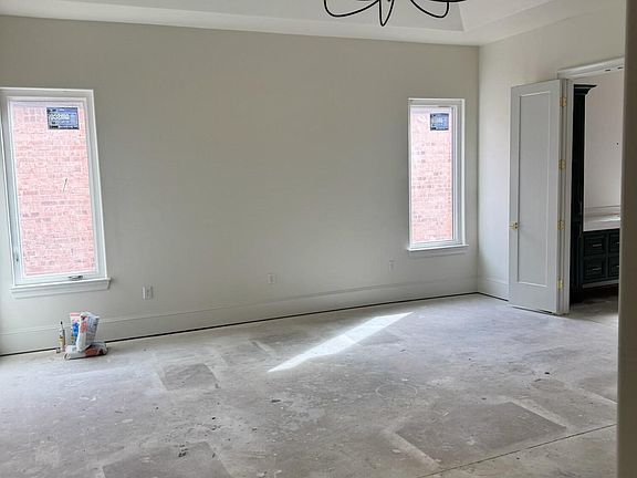 5th image of 4007 150th St