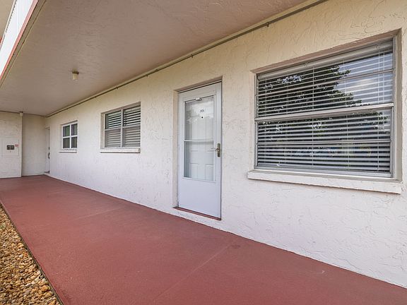 3rd image of 5060 76th Ave N APT 101