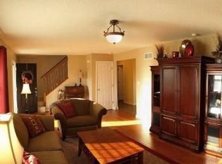 1117 Maclean Dr, O'Fallon, IL 62269