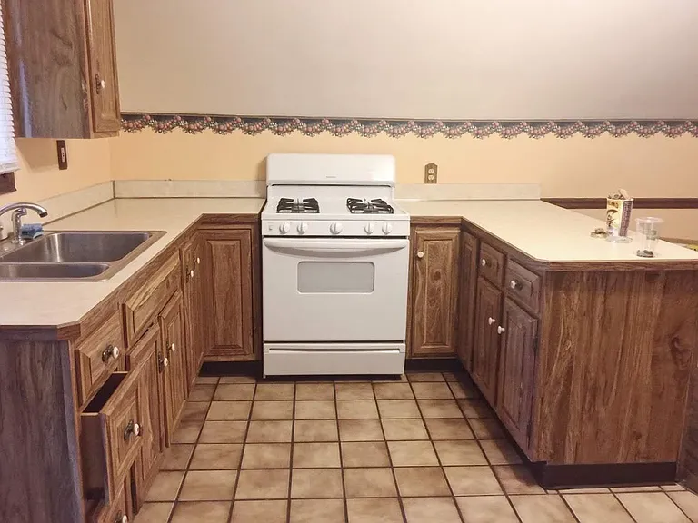 4408 Oak Park Ave #UPSTAIRS — Photo 5