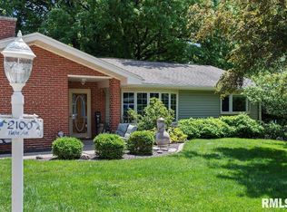 2100 S Noble Ave, Springfield, IL 62704