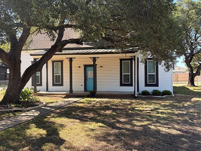 703 E FM 243 — Photo 2