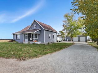 9513 S 450 W, South Whitley, IN 46787