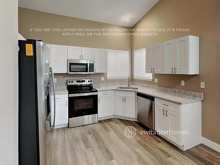 728 Sylvestor Trl — Photo 10
