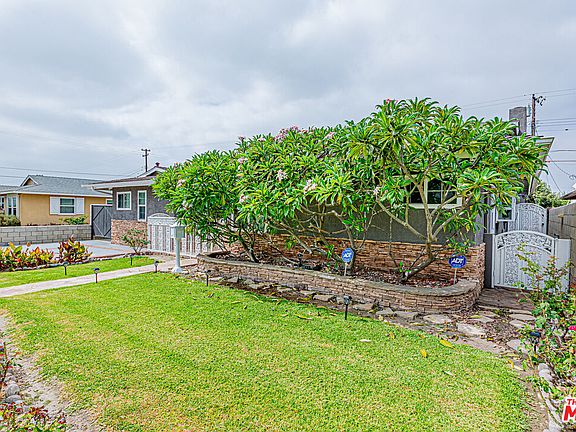 3rd image of 6291 San Ramon Way