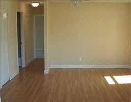 3rd image of 373 NW Hogan St