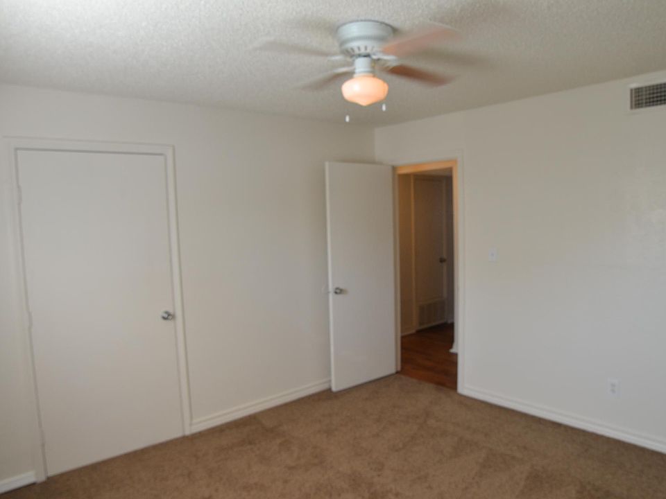 2 Bed