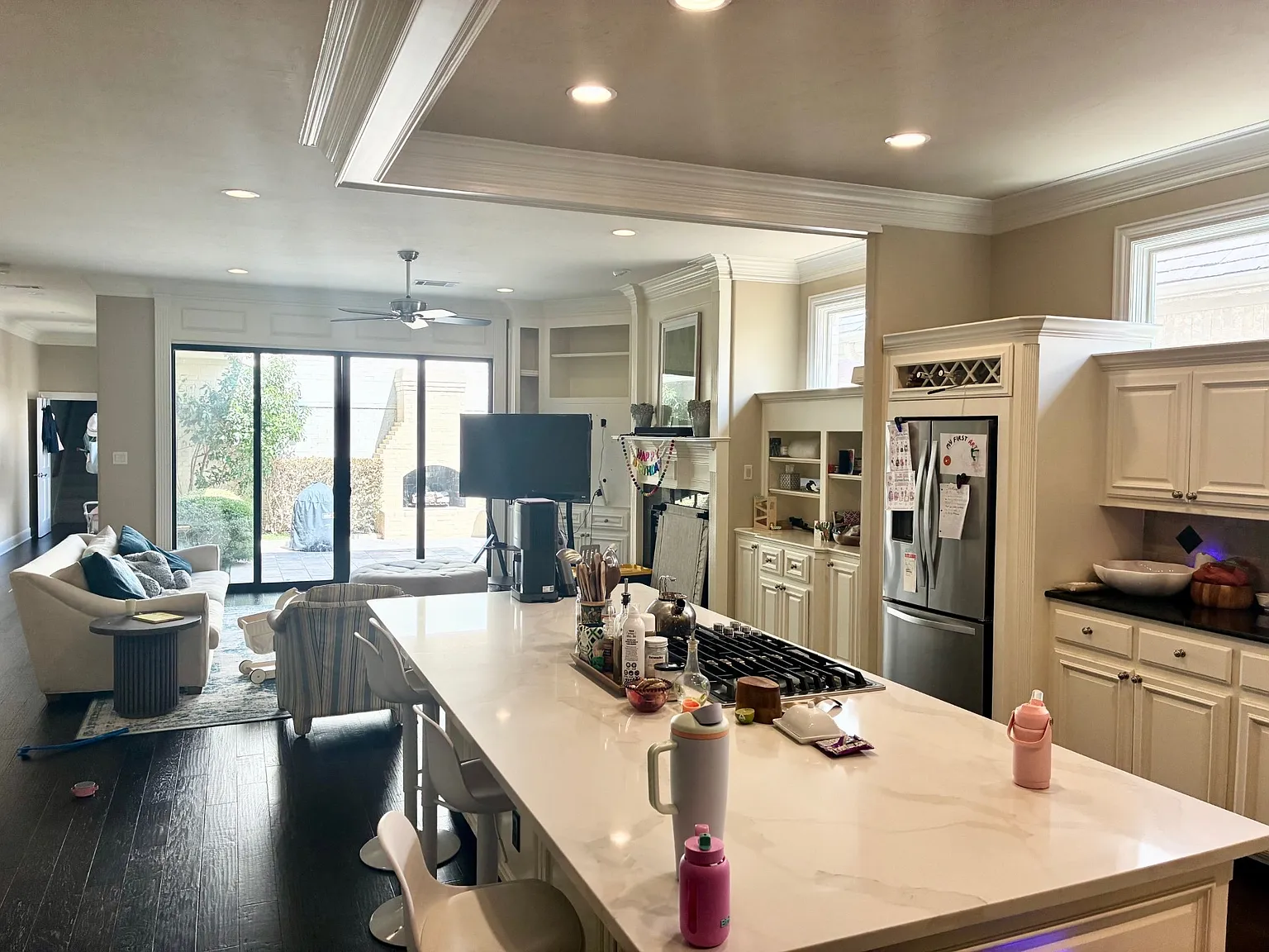 3 bed, 3.5 bath, 3250 sqft, $6,650 — Photo 3