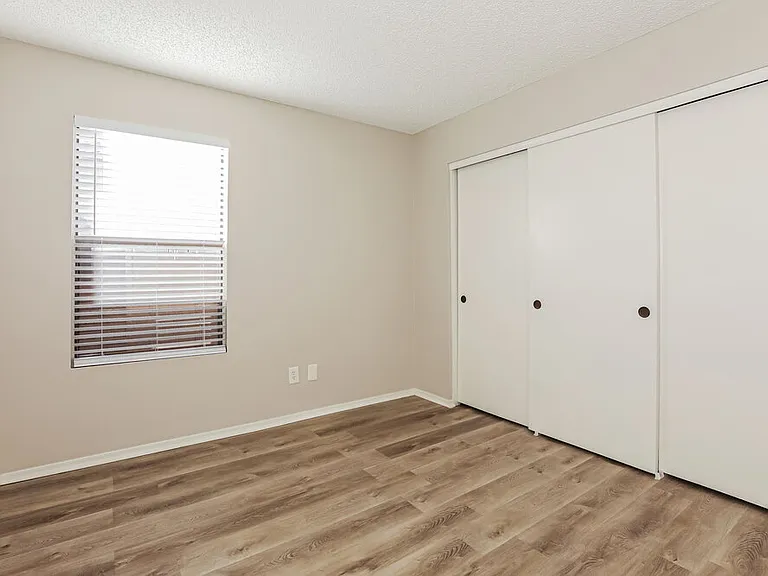 4527 E Hampton Ave #2 — Photo 14
