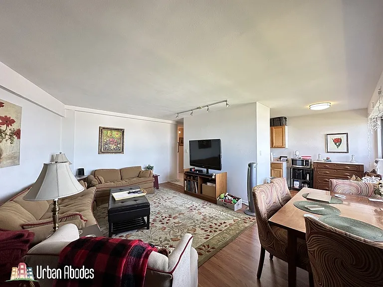 3410 N Lake Shore Dr #12F — Photo 6