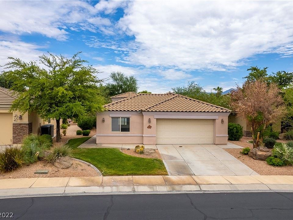 1st image of 1226 Vista Del Monte Dr