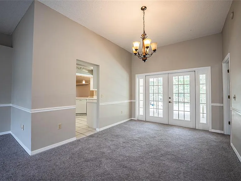 2326 Deerbrook Dr — Photo 16