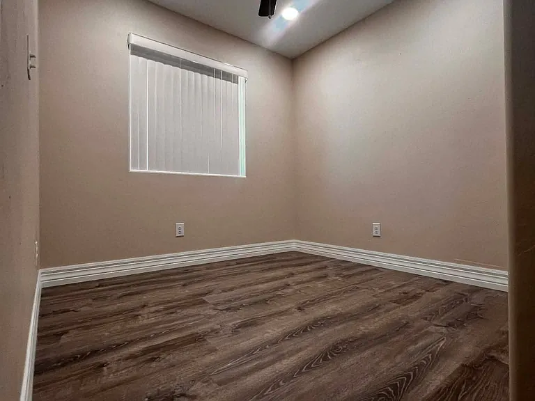 396 Riverfront Dr — Photo 132
