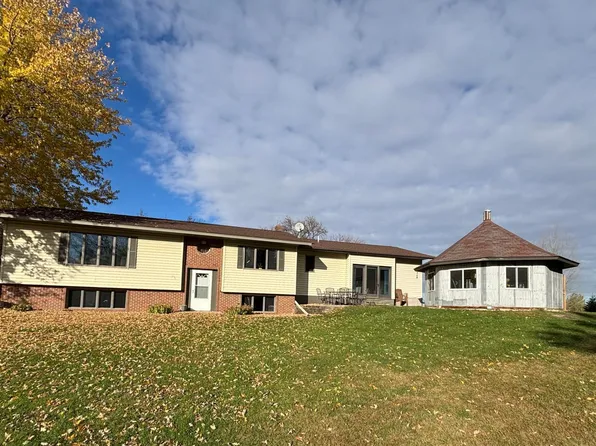 46279 193rd St, Morris, MN 56267