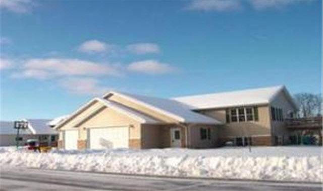1st image of 121 Waterford Court