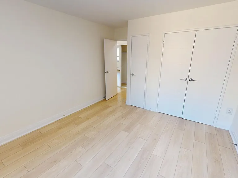 455 Maple Ave — Photo 10