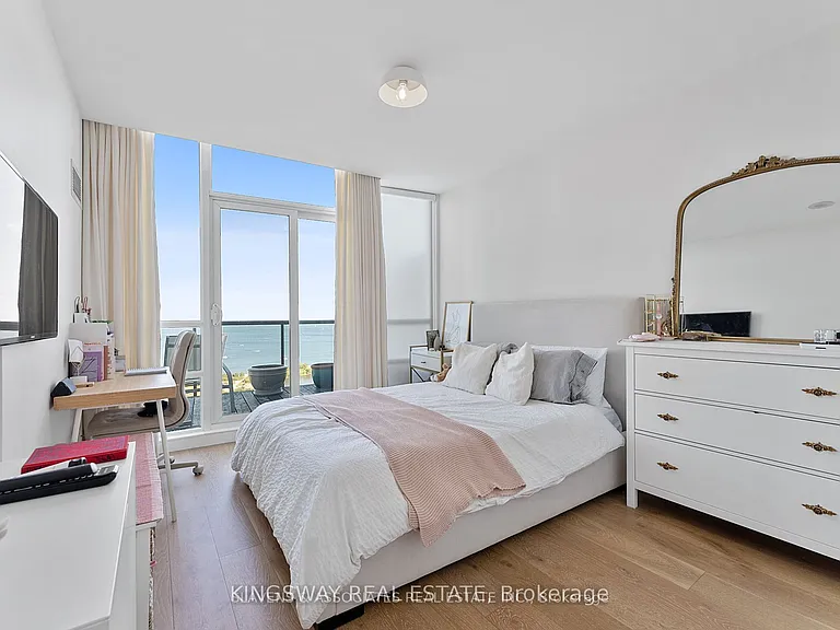 2240 Lake Shore Blvd W #3206 — Photo 16