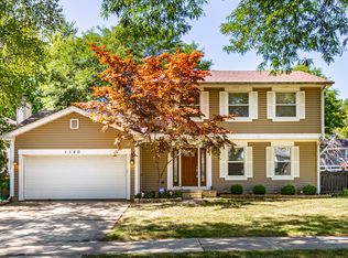 1150 Lockwood Ct W, Buffalo Grove, IL 60089