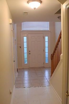 3rd image of 100 Gettysburg Ct