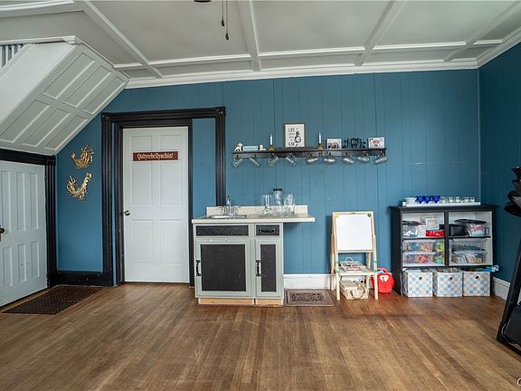 5th image of 9 Bellinger St