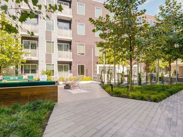 1301 W Koenig Ln #282