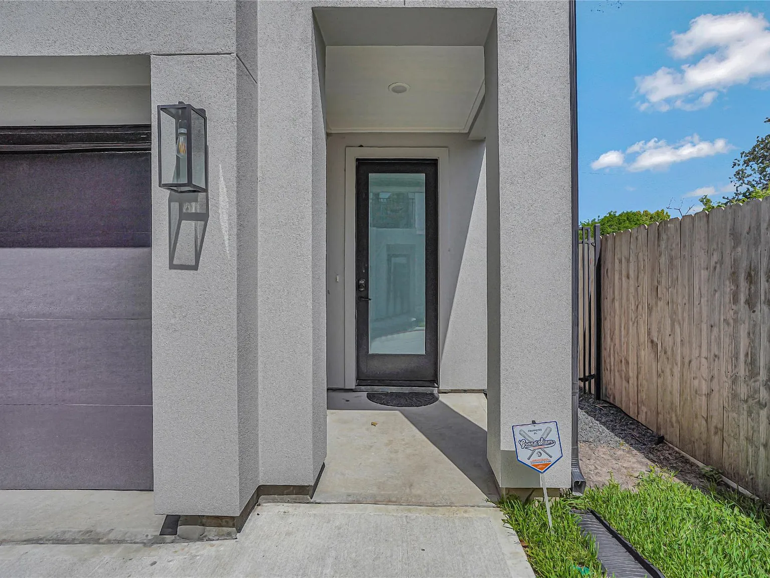 3 bed, 3.5 bath, 1842 sqft, $2,750 — Photo 3