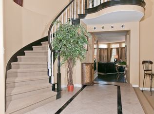 25682 Rolling Hills Rd, Laguna Hills, CA 92653