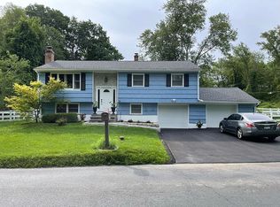 21 Forty Acre Mountain Rd, Danbury, CT 06811