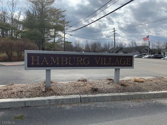 4th image of 62 Village Dr #506