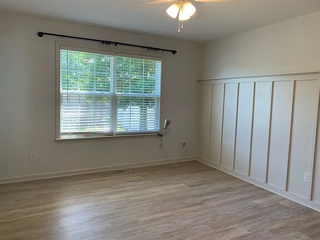 413 Queen Anne St — Photo 18