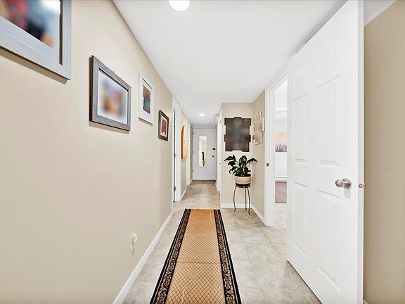 5th image of 3166 Princess Ct