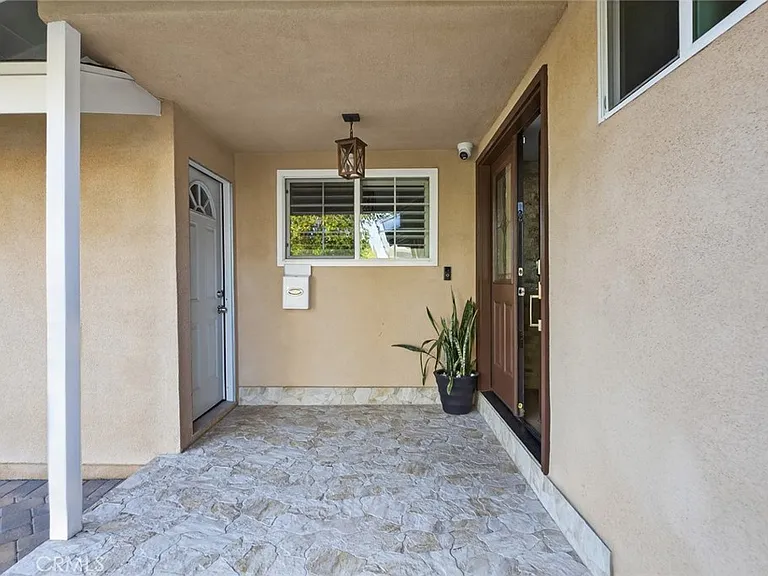16751 Londelius St — Photo 4