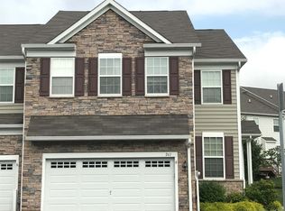 261 Fairfield Cir W, Royersford, PA 19468