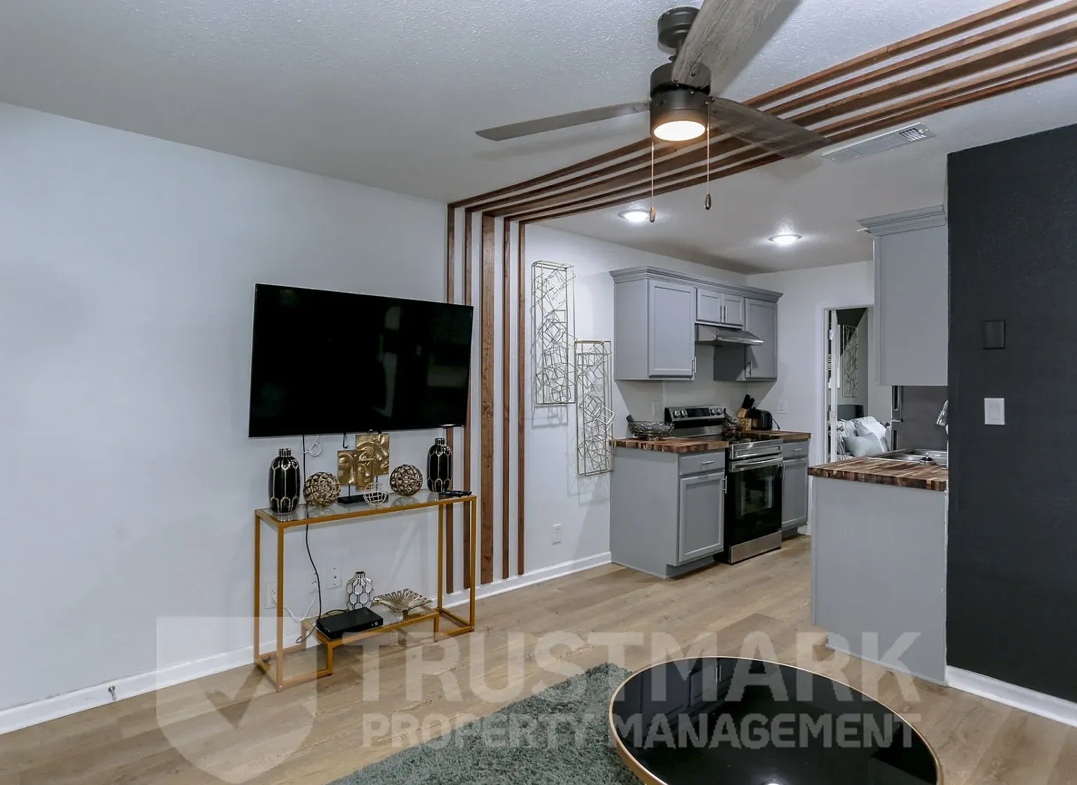 ADAMS614 — Photo 4