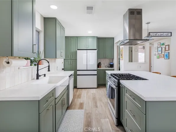 289 Lustrosos St, Oceanside, CA 92057