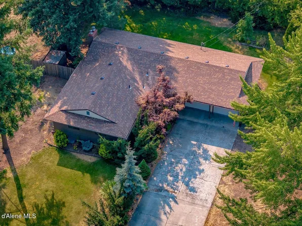 11191 N Jonathan St, Hayden Lake, ID 83835