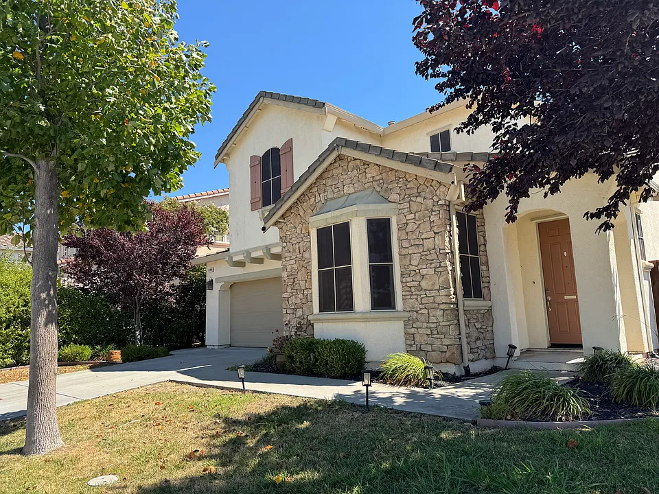 2180 Frank Blondin Ln
