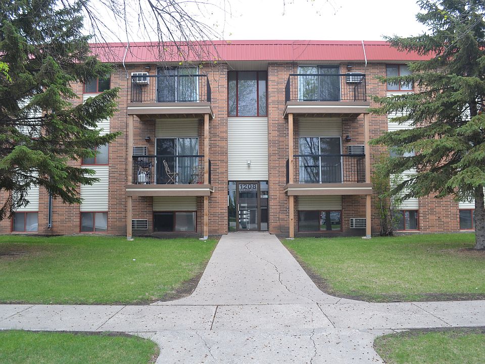 1st image of 1204 27th Ave S #210