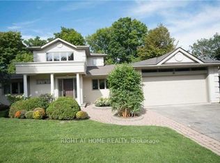 28 Restwell Cres, Toronto, ON M2K2A3