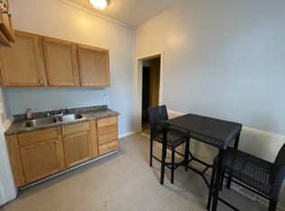 1199 Burr St #1, Saint Paul, MN 55130