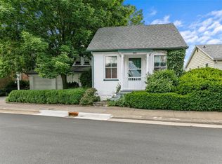 541 S Main St, Columbia, IL 62236