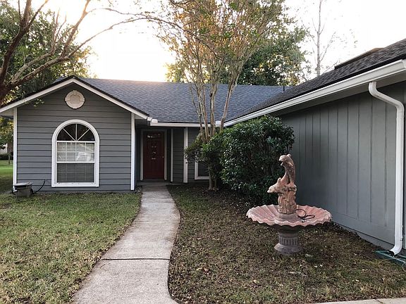 3rd image of 14054 Lumberton Falls Dr