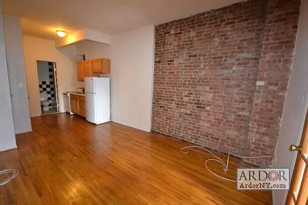 Rented by ArdorNY | media 8