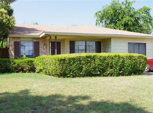 2637 Bamberry Dr, Fort Worth, TX 76133