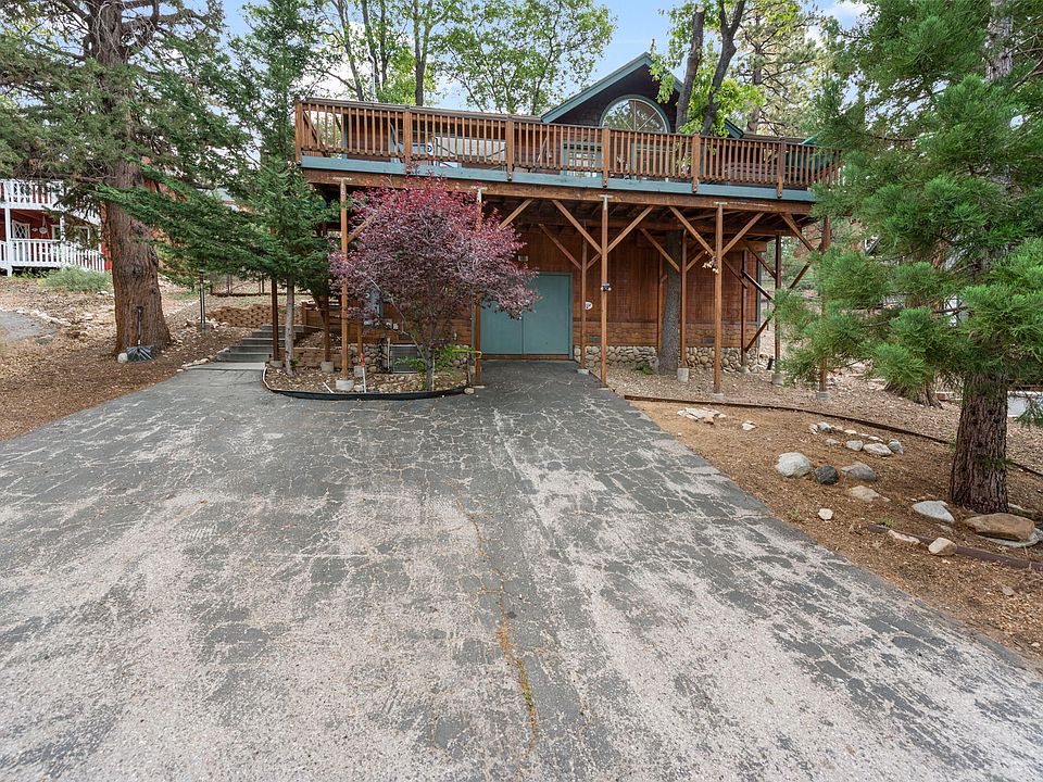 1st image of 1065 Minton Dr