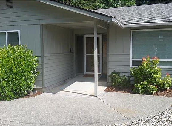 3rd image of 6806 35th Ave SE