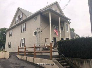 9 Abington St, Worcester, MA 01603