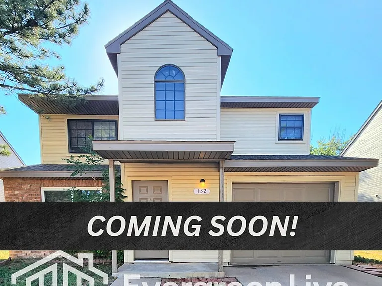 132 Raven Dr — Photo 1