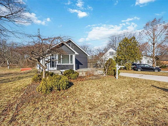 5th image of 1027 Colborne Rd