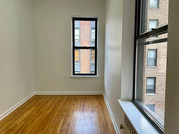 5th image of 111 W 68th St APT 3C